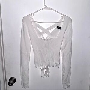 Windsor Women’s White Ribbed Long-Sleeve Tie-Back Top Size M
